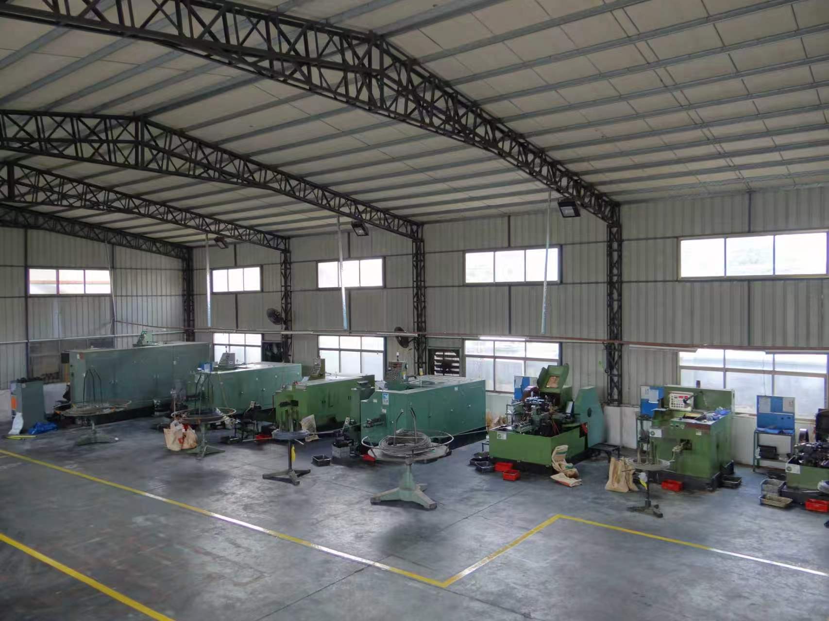 Specialty Fasteners Factory Crafting High-Performance Custom Bolts and Screws