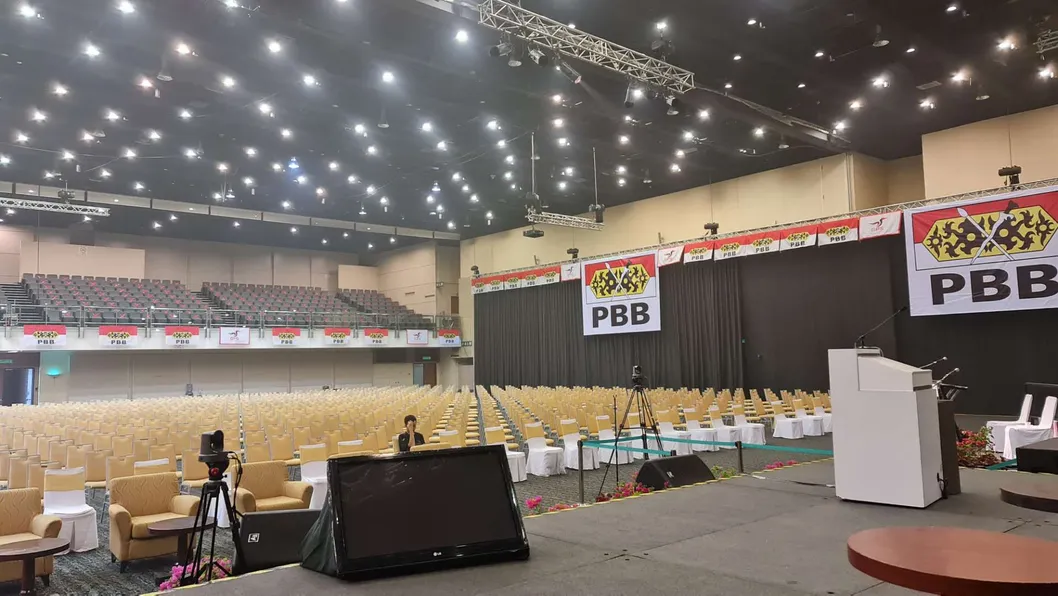 Auto Tracking Live Streaming Equipment HD PTZ Video Conference Camera with 12X Zoom